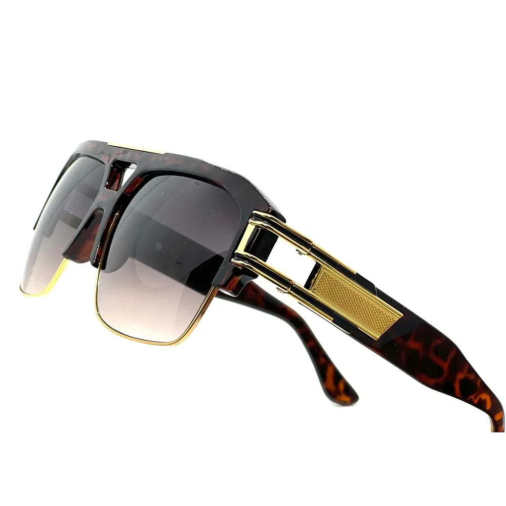 Women Tortoise Flat-Top Sunglasses Bold Streetwear Styling Fashion Trendy Outfit